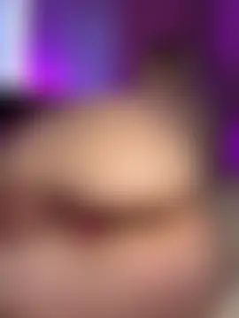 HugeBoobsAlice's Webcam Show