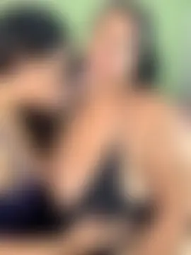 twocurvylatins' Webcam Show