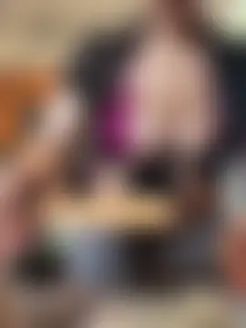 lightskinchick12's Live Sex Cam Show