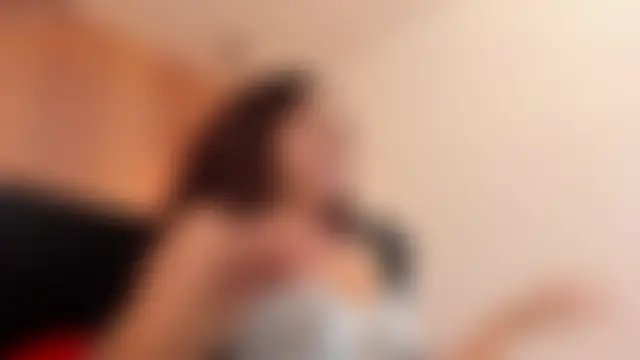 Emily_brown04's Webcam Show