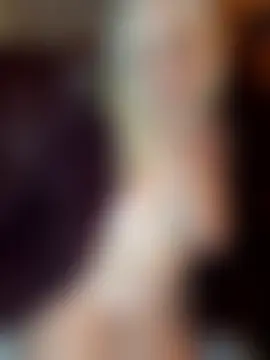 Bouncy-Bella28X's Live Sex Cam Show