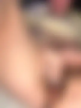 chellerayy's Webcam Show