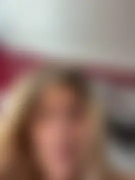 LittleMissEeve's Live Sex Cam Show