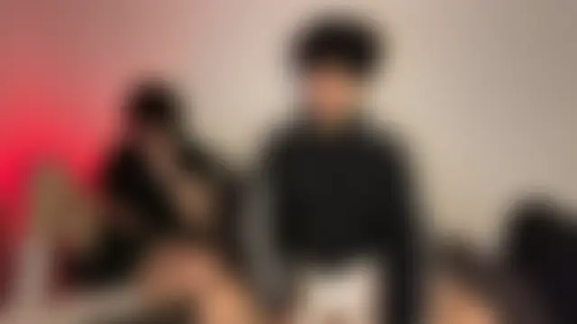 w1z1x's Live Sex Cam Show