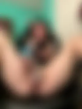 sexycarrie's Live Sex Cam Show