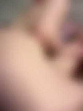 elloriah's Webcam Show