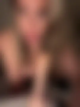 bellabee14's Live Sex Cam Show