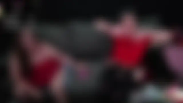 Bella_and_Marie's Live Sex Cam Show