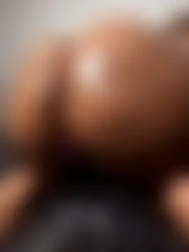 GiantBootyMilf's Webcam Show