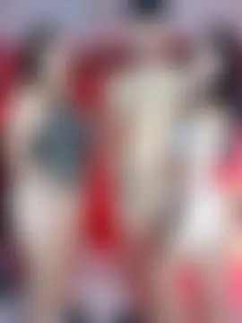 royalgirls_x's Webcam Show