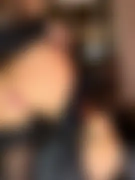 LittleMissEeve's Live Sex Cam Show