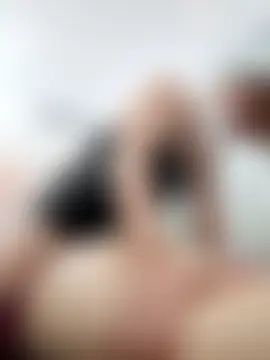 zizi_public's Webcam Show