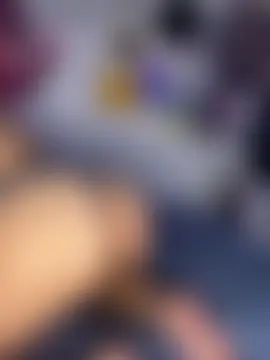 maisie_goldxx's Live Sex Cam Show