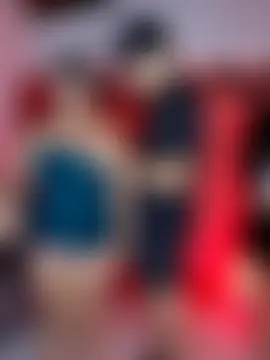 royalgirls_x's Webcam Show