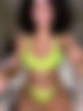 Kiki_hammyy's Webcam Show