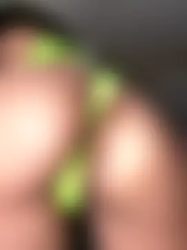 Kiki_hammyy's Webcam Show