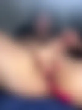 Evellyn's Live Sex Cam Show