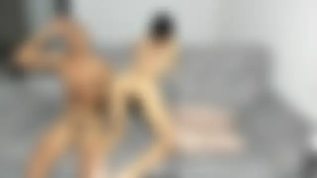 hotlittleones18's Webcam Show