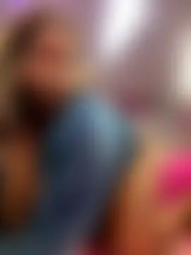 BigFineSelena's Webcam Show