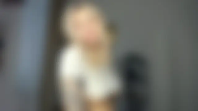 FaaBinaa's Live Sex Cam Show