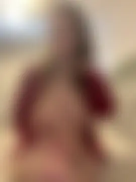 ellarose2828's Live Sex Cam Show