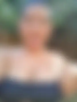 hot-mom22's Webcam Show