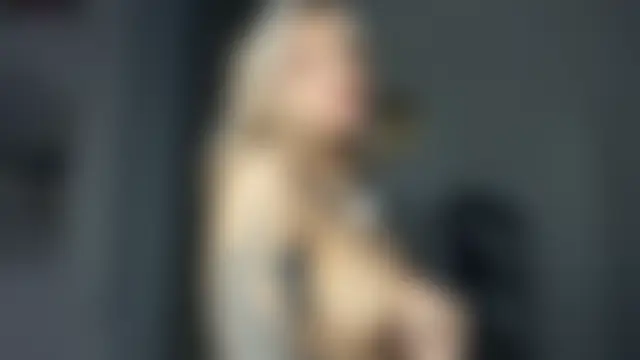 FaaBinaa's Live Sex Cam Show