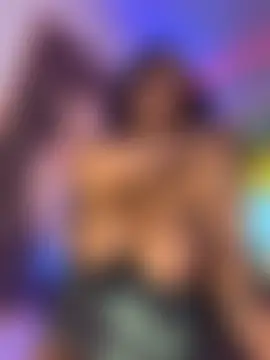 loveluna8's Live Sex Cam Show