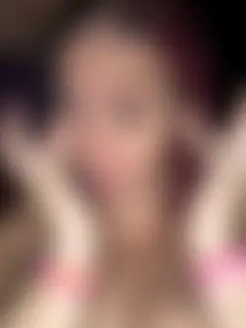 Courdles' Live Sex Cam Show