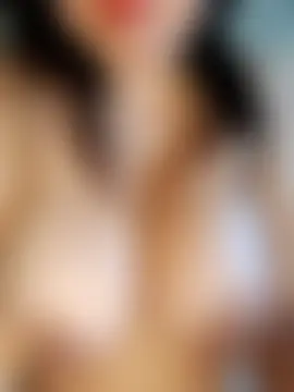 latuabirba's Live Sex Cam Show