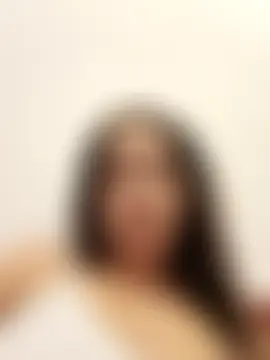 Alina03210's Live Sex Cam Show