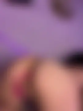 YumiLux's Live Sex Cam Show