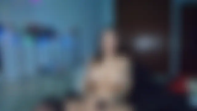 -AliceWonder-'s Live Sex Cam Show