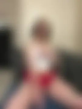 CreamedKitten's Live Sex Cam Show