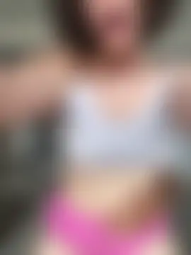 Enyeld_ruru's Webcam Show