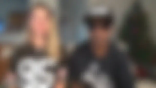 boomboomr00m's Webcam Show