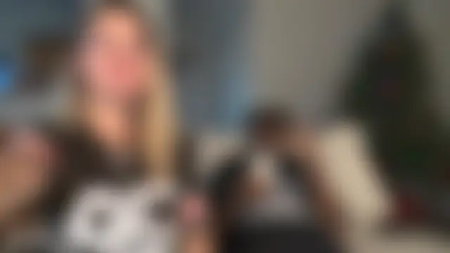 boomboomr00m's Webcam Show