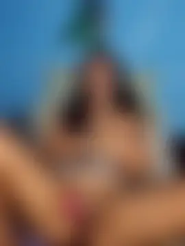 MILF_LOVE_SQUIRT's Webcam Show