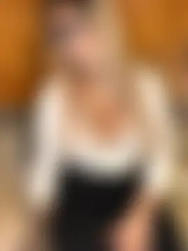 LittleMissEeve's Webcam Show