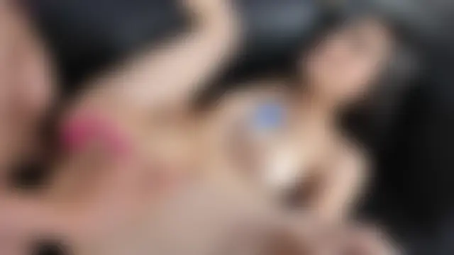 Soffy_sexzone18's Webcam Show