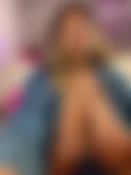 BigFineSelena's Webcam Show