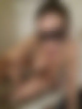 monella83's Live Sex Cam Show