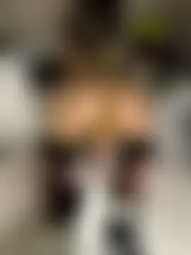 Ozge-SluttyScream69's Live Sex Cam Show