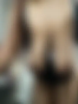 Michellecinnamon's Webcam Show