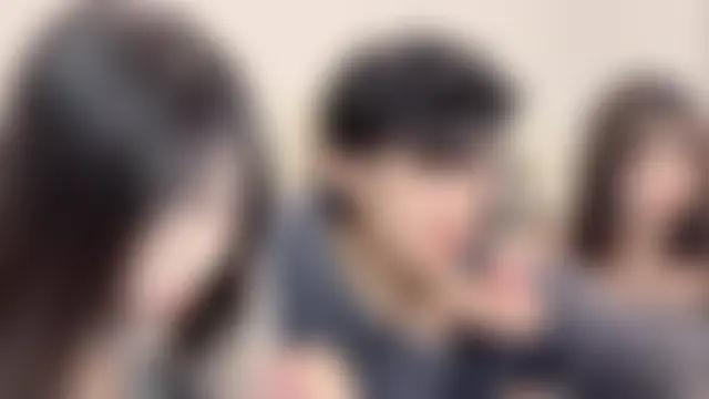 zhouzhou_YC's Webcam Show