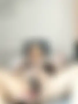 Pumabionda's Live Sex Cam Show