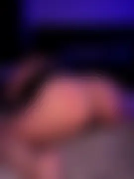 kimmiakiss22's Webcam Show