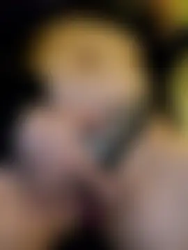 BustyVampyre's Webcam Show