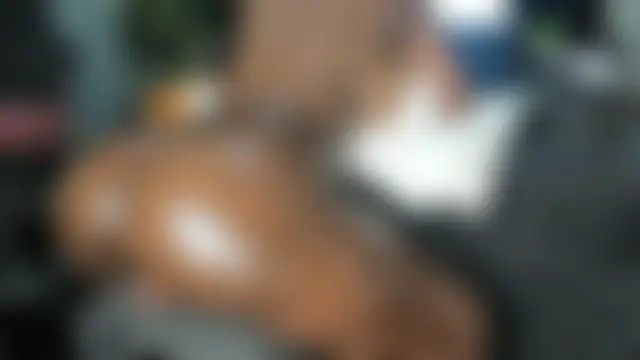 naughty_bigass' Webcam Show