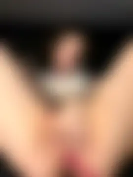 HornyGirlH's Webcam Show